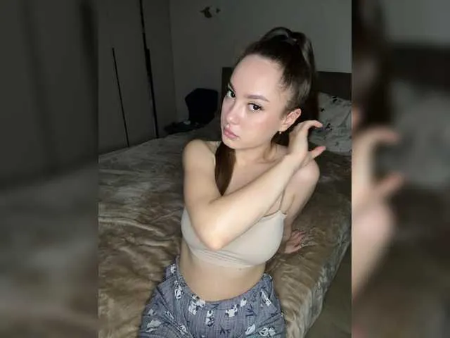 Offline -LiaDark- on BongaCams