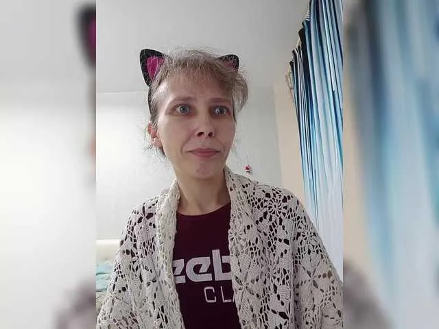 Offline -queen-margo- on BongaCams