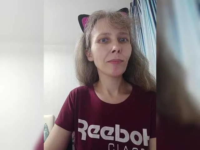 Offline -queen-margo- on BongaCams
