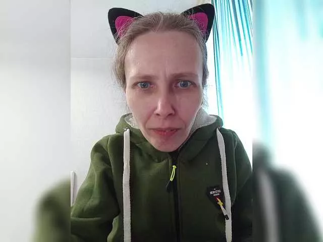 Offline -queen-margo- on BongaCams
