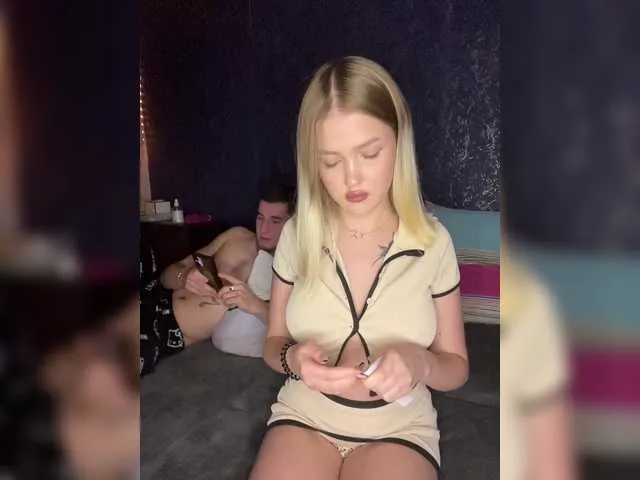 -The-sweet-couple- — Interesting people, communication and much more.. 