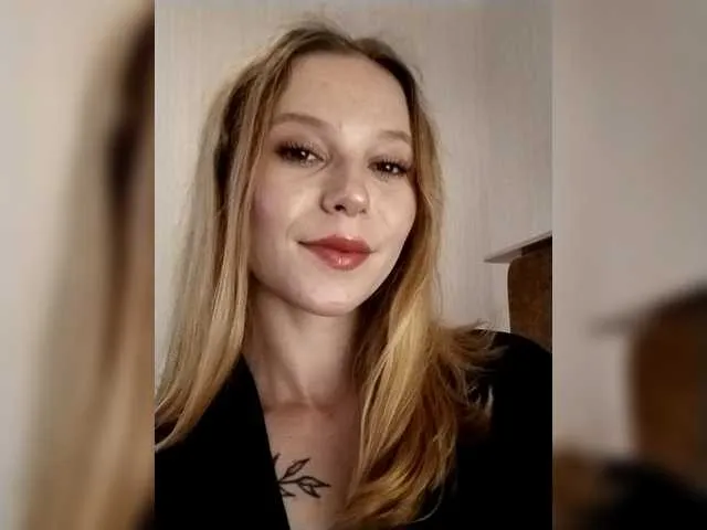 Offline 1biscuit1 on BongaCams