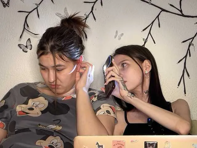 Offline 2Love-Love2 on BongaCams