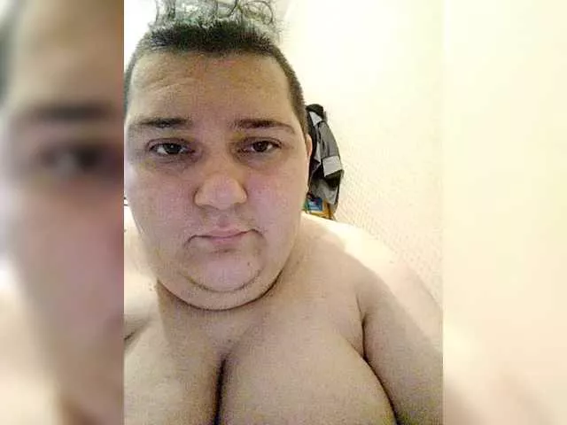 Offline AkerleyAl on BongaCams