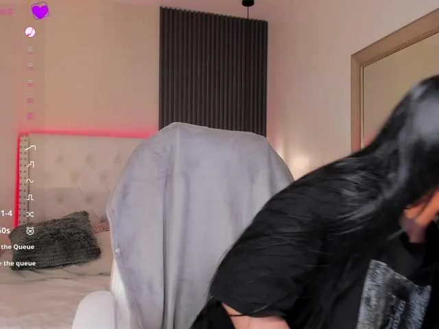 Offline aliscollins on BongaCams