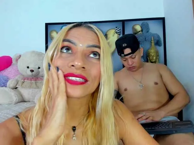 Offline Angelinefocus on BongaCams