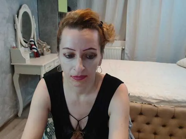 AnneDevrim — TEASING, BEING ADMIRED  WHILE I DANCE STRIP, CHANGING LINGERIE,  PLAYING WITH MY HAIR
PLAY WITH MY PUSSY