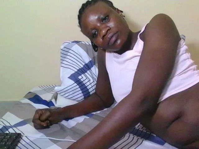 Offline Babyrozzilah on BongaCams