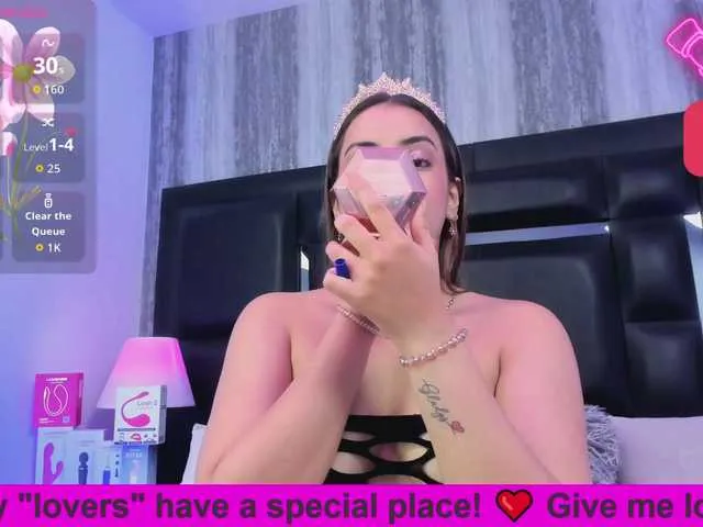 Offline BellaSaint on BongaCams