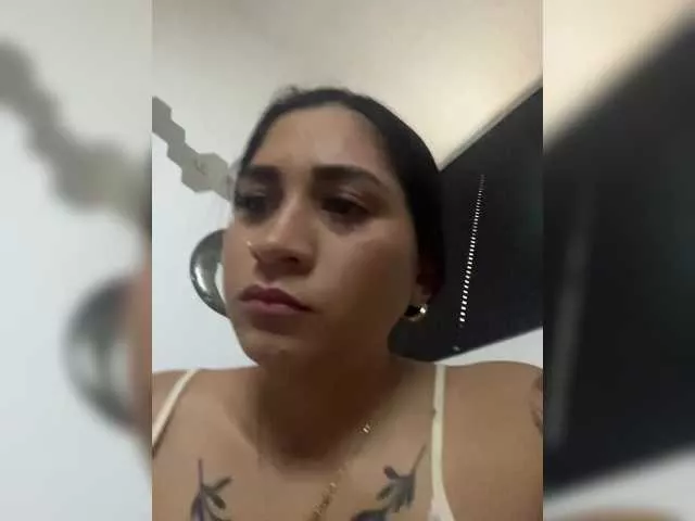 Freechat britt-grey on BongaCams