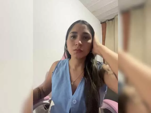 Freechat britt-grey on BongaCams