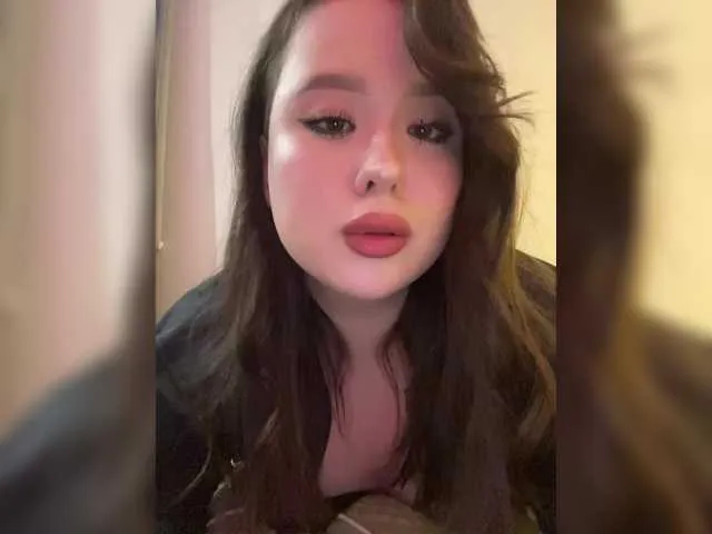 CateLong — Freechat on BongaCams