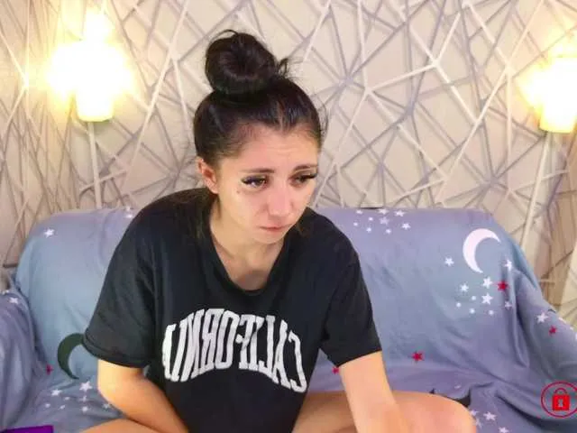 CharmingLIA — Kisses on my neck and flirty discussions really get me in the mood. Just so you know! Wink! Love being challenged and charmed with spicy and witty words!