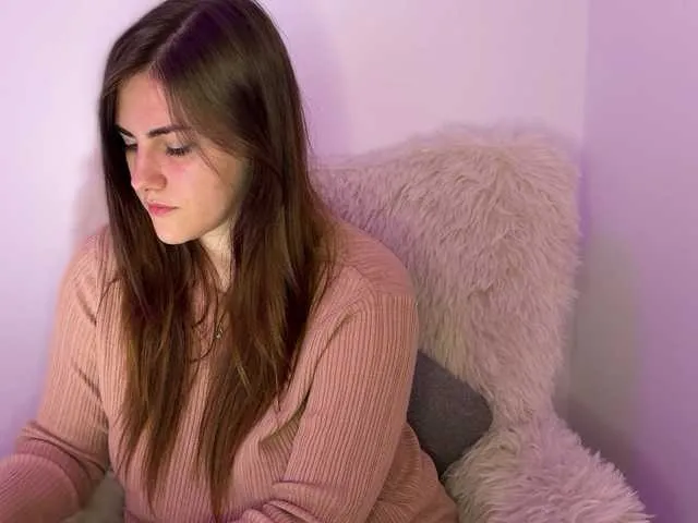 Freechat claireheart on BongaCams