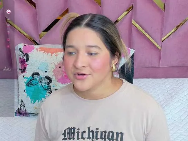 collegepawglovedaddy on BongaCams 