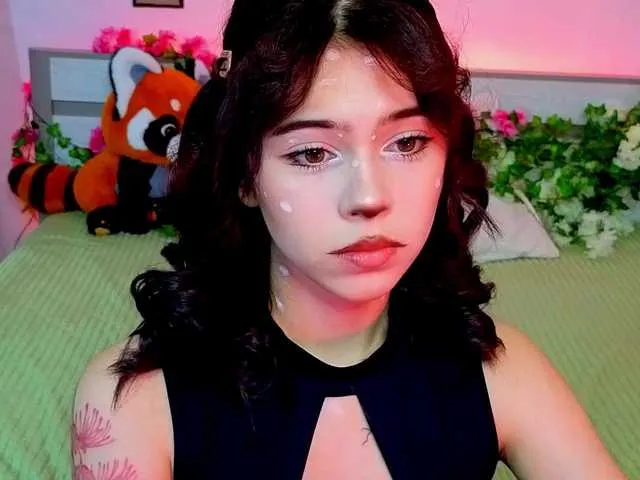 Offline CoralineJones on BongaCams