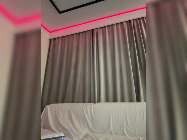 Offline Devochka-pripevochka on BongaCams