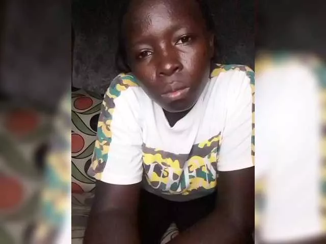 Offline DivineAssGoddess on BongaCams