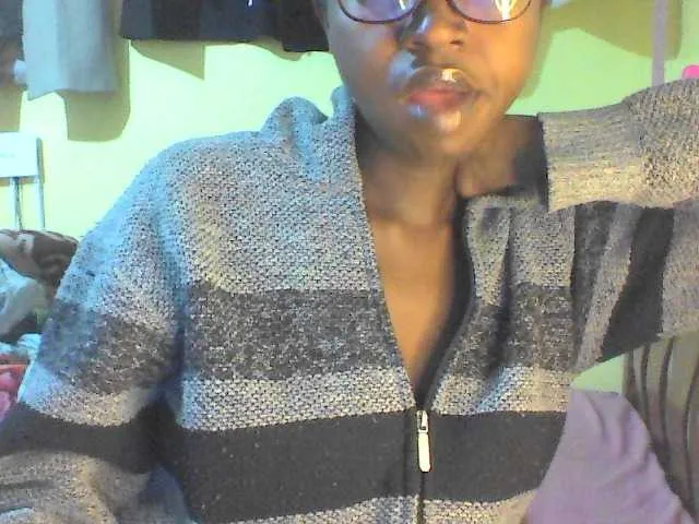 Offline Ebonymuse on BongaCams