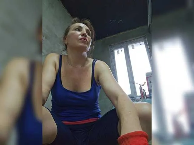 EditaMilf on BongaCams