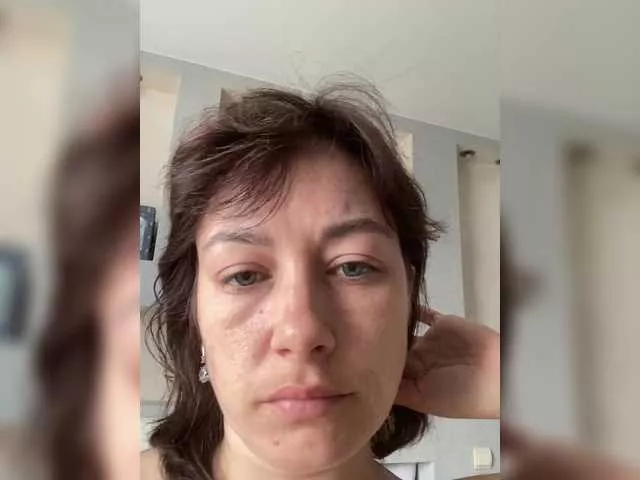 Offline Ekaterina-2017 on BongaCams