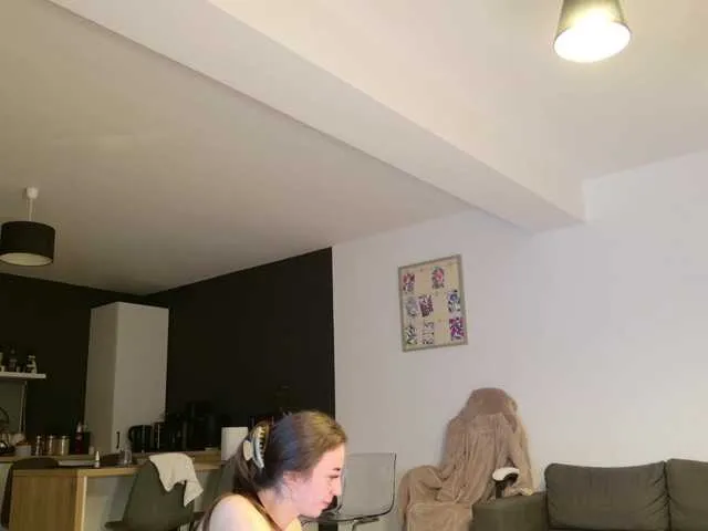 Offline EmilyxJames on BongaCams