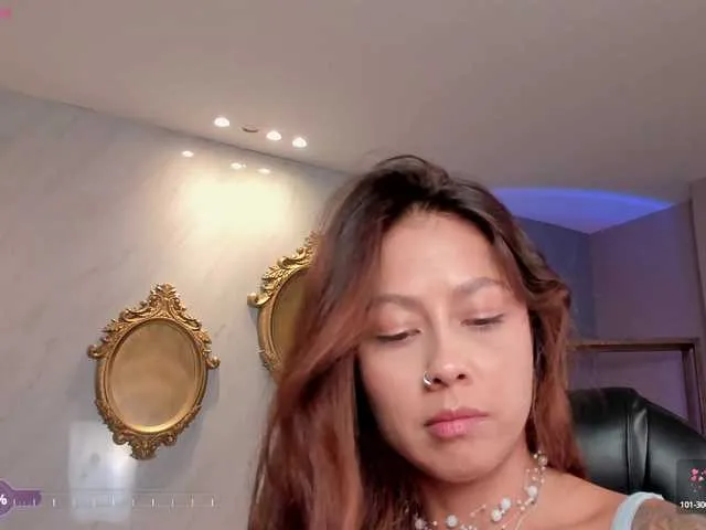 Offline ErikaBenz on BongaCams