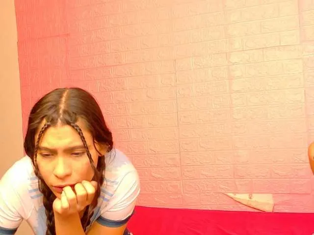 Offline farianaall on BongaCams