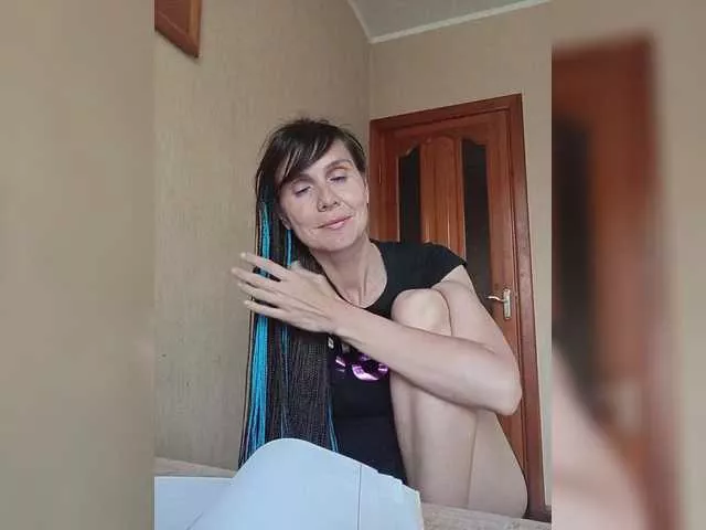 Hellenalonenochka on BongaCams 