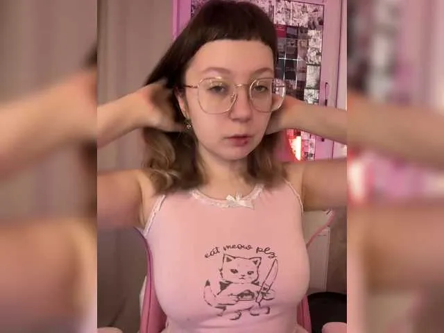 Freechat henby-streams on BongaCams