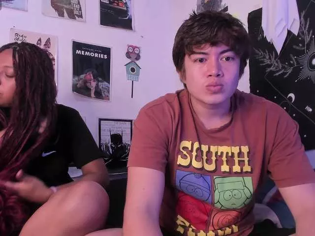 Offline HotHoneyChile on BongaCams