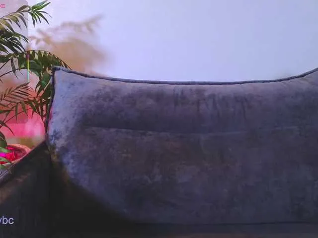 BongaCams Hotksy is Freechat Hotksy — Smart, interesting, powerful men!