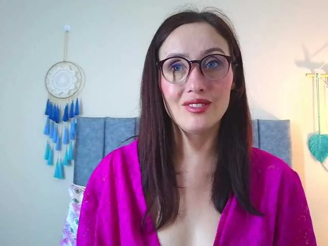 Freechat IberianMoonMK on BongaCams