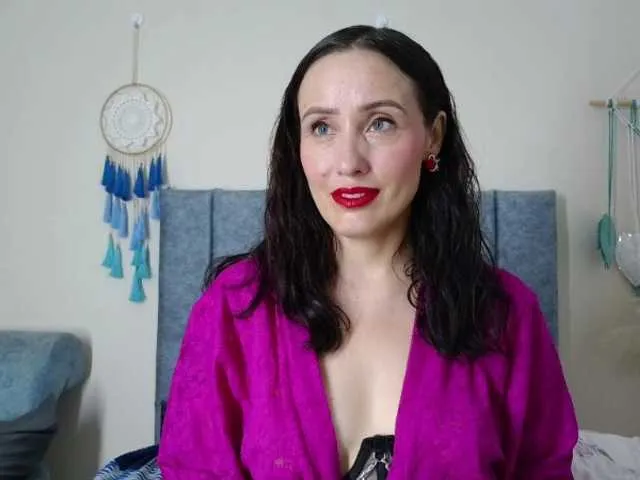 Freechat IberianMoonMK on BongaCams