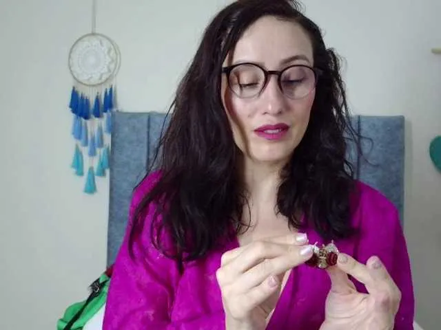 Freechat IberianMoonMK on BongaCams