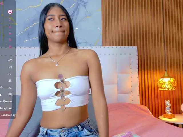 Freechat Indiancutiie on BongaCams