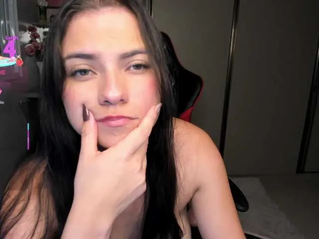 Offline ivyy-scott on BongaCams