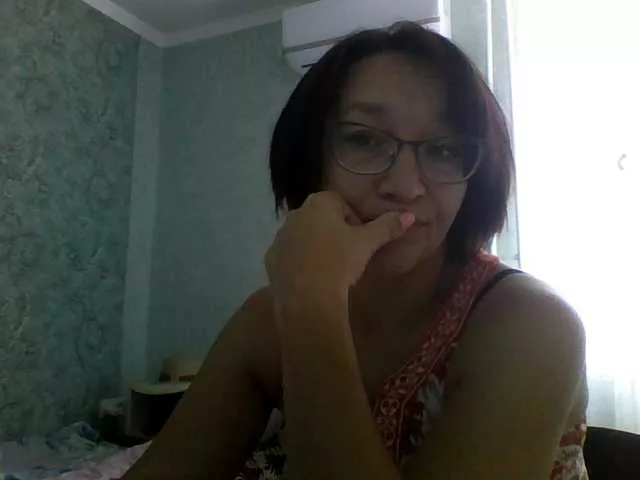 Offline Jenis-1 on BongaCams