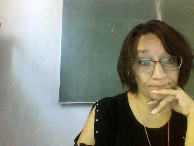 Offline Jenis-1 on BongaCams