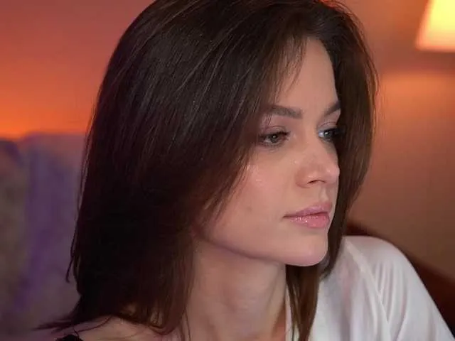 Freechat Kadriaa on BongaCams