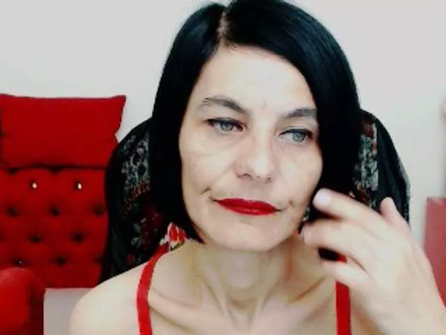 Offline KalystaGreen on BongaCams