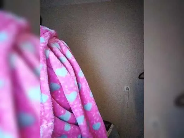 Offline Katy19801 on BongaCams