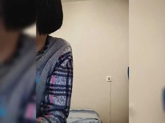 Offline Katy19801 on BongaCams