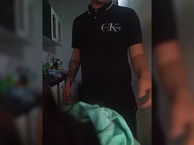 Freechat Kingofqueen23 on BongaCams