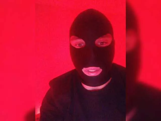 Offline KosmosAndPingvin on BongaCams