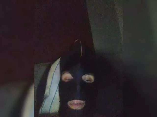 Offline KosmosAndPingvin on BongaCams