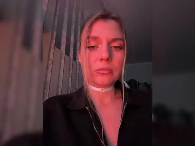 Freechat KotiMrrr on BongaCams