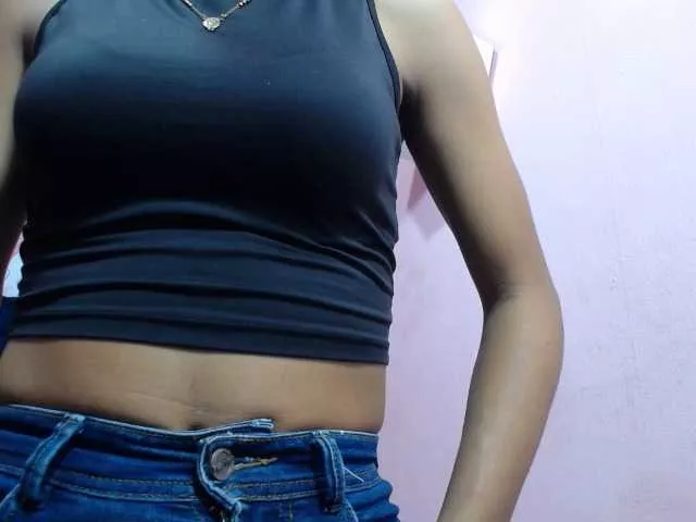 Offline KOURTNEY- on BongaCams