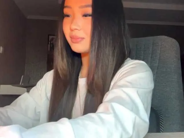 Offline LatrishaAltigs on BongaCams