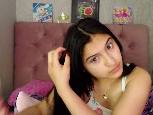 Offline laurenelove on BongaCams